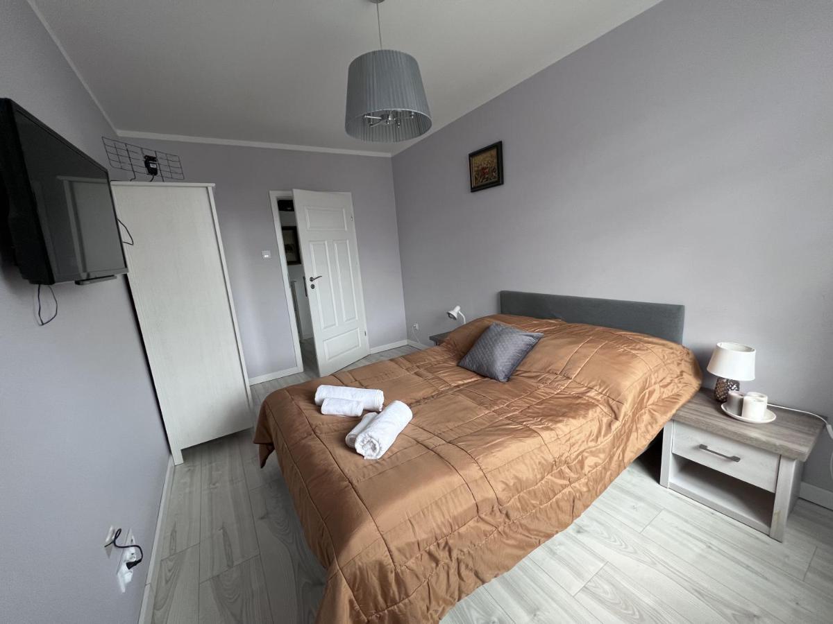 Apartament Z Tarasem Na Osiedlu Rakownica Еленя-Гура Экстерьер фото